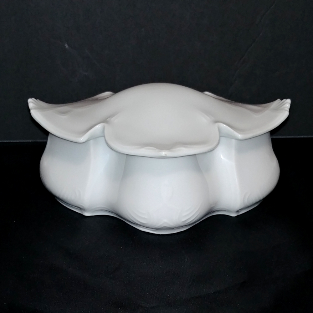Vintage RARE R S Germany White Porcelain Pagoda Style Jewel Box